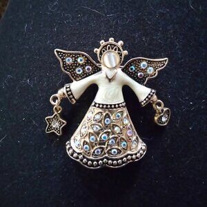 Angel brooch marked K.C. EC